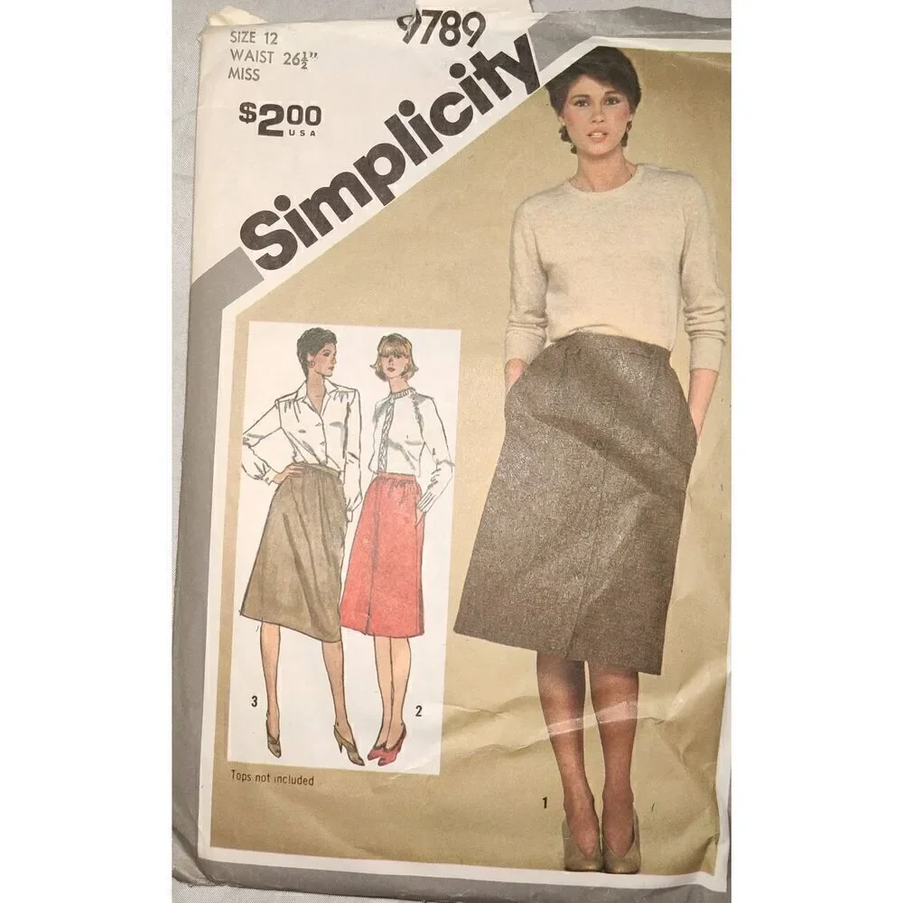 SIMPLICITY PATTERNS. Lot of 6. Work wear office wear. Have been cut.